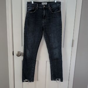 DAZE Women's Medium Wash Denim Skinny Jeans